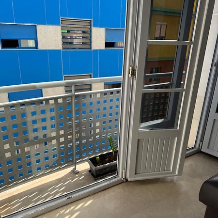 Elena Is A Comfortable And Well Located Flat Лас-Пальмас-де-Гран-Канария Экстерьер фото