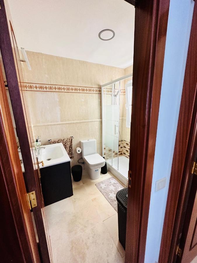 Elena Is A Comfortable And Well Located Flat Лас-Пальмас-де-Гран-Канария Экстерьер фото