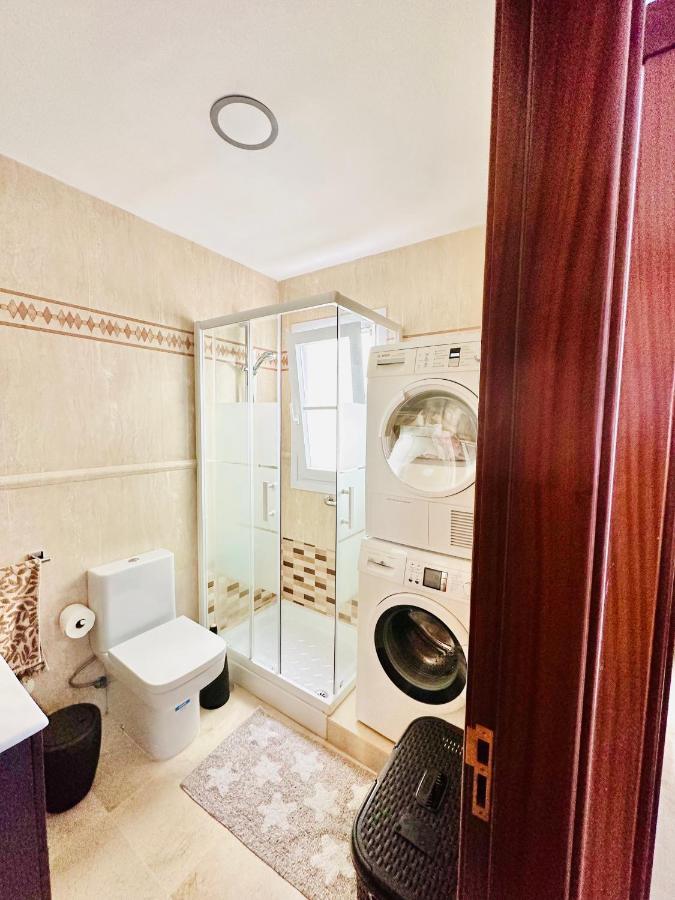 Elena Is A Comfortable And Well Located Flat Лас-Пальмас-де-Гран-Канария Экстерьер фото